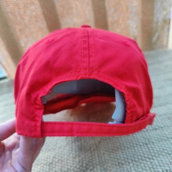 Vintage Safeway Trucker Hat Red Single Stitch Cap by San Sun Adjustable Grocery - Picture 3 of 10